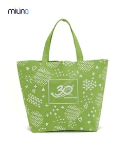 รับผลิตกระเป๋าช้อปปิ้ง สะพาย กระเป๋าพรีเมี่ยม ตามแบบ