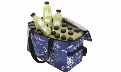 รับผลิตกระเป๋าเก็บความเย็น สำหรับตั้งแคมป์ ตามแบบ